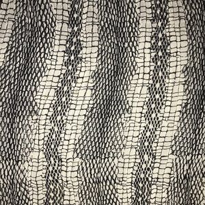 Urban outfitters VERY FIGURE FLATTERING SKIRT